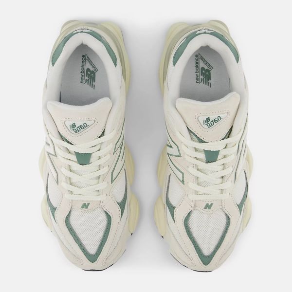 New Balance 9060 Sneaker Offweiß/Grün Mezaldy DE