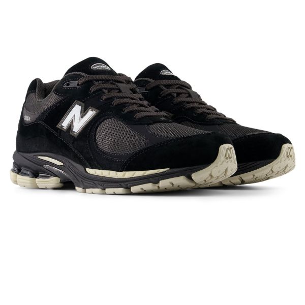 New Balance 2002R Sneaker Schwarz | Mezaldy DE