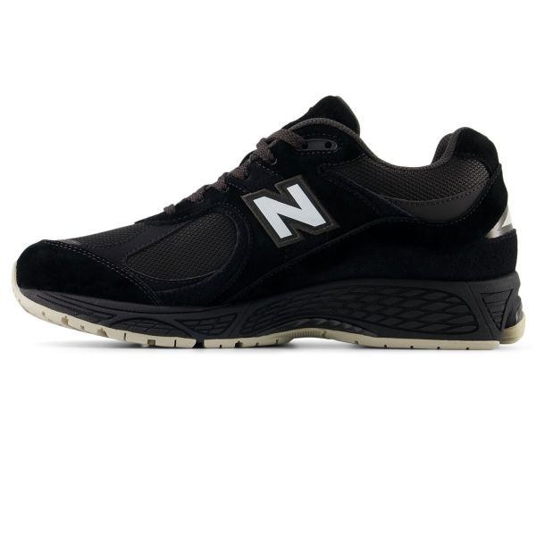 New Balance 2002R Sneaker Schwarz – Bild 3