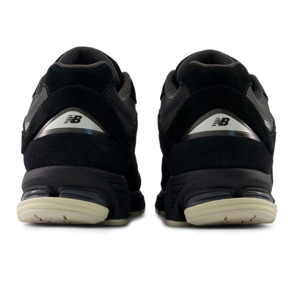 New Balance 2002R Sneaker Schwarz – Bild 5