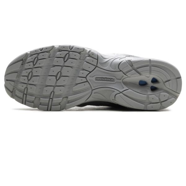 Neue Balance 530 Sneaker Grau – Bild 4