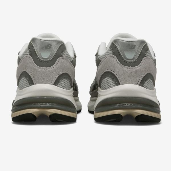 New Balance 2010 Sneaker Grau – Bild 5