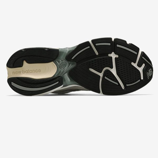 New Balance 2010 Sneaker Grau – Bild 8