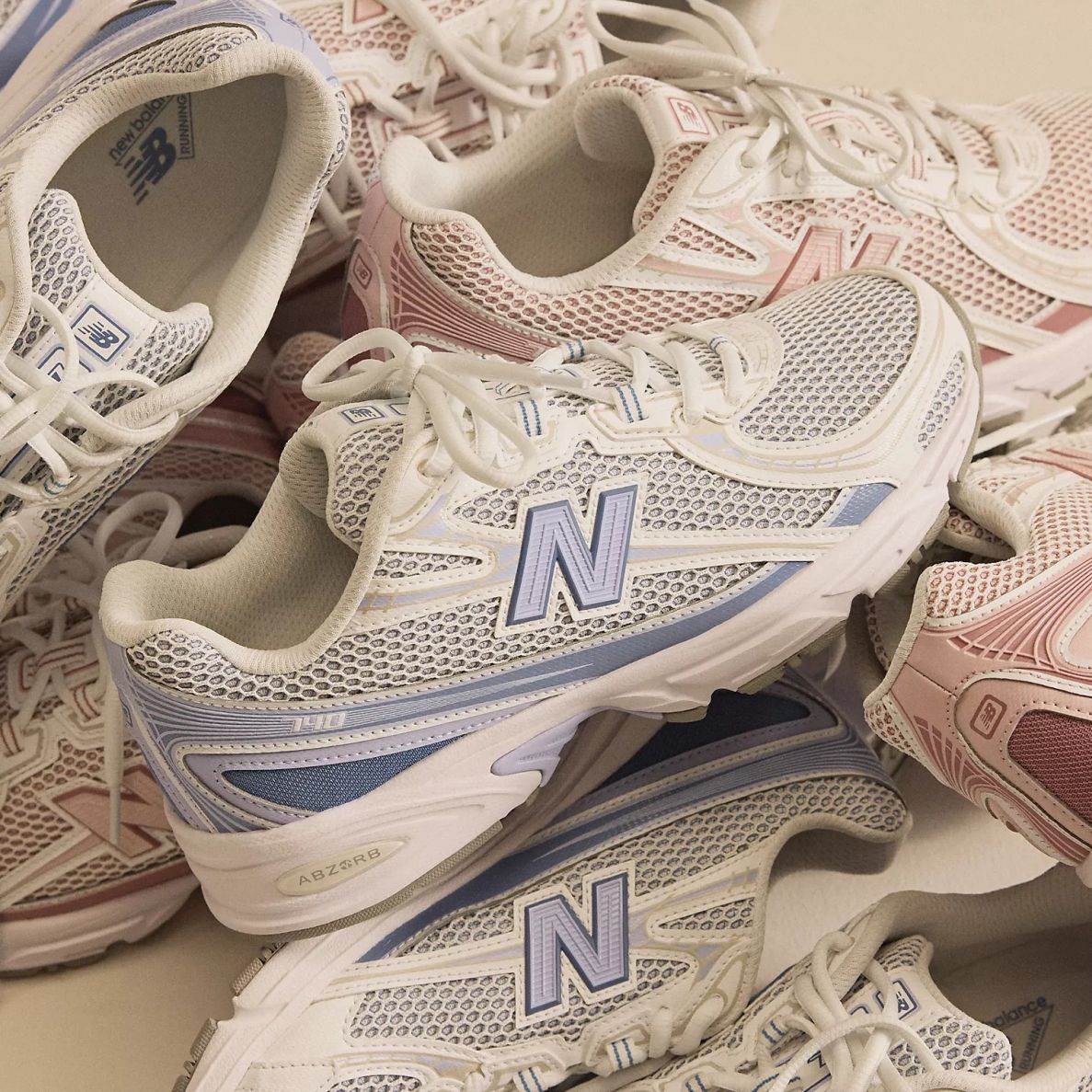New Balance 740 Sneaker Weiß/Hellblau – Bild 2