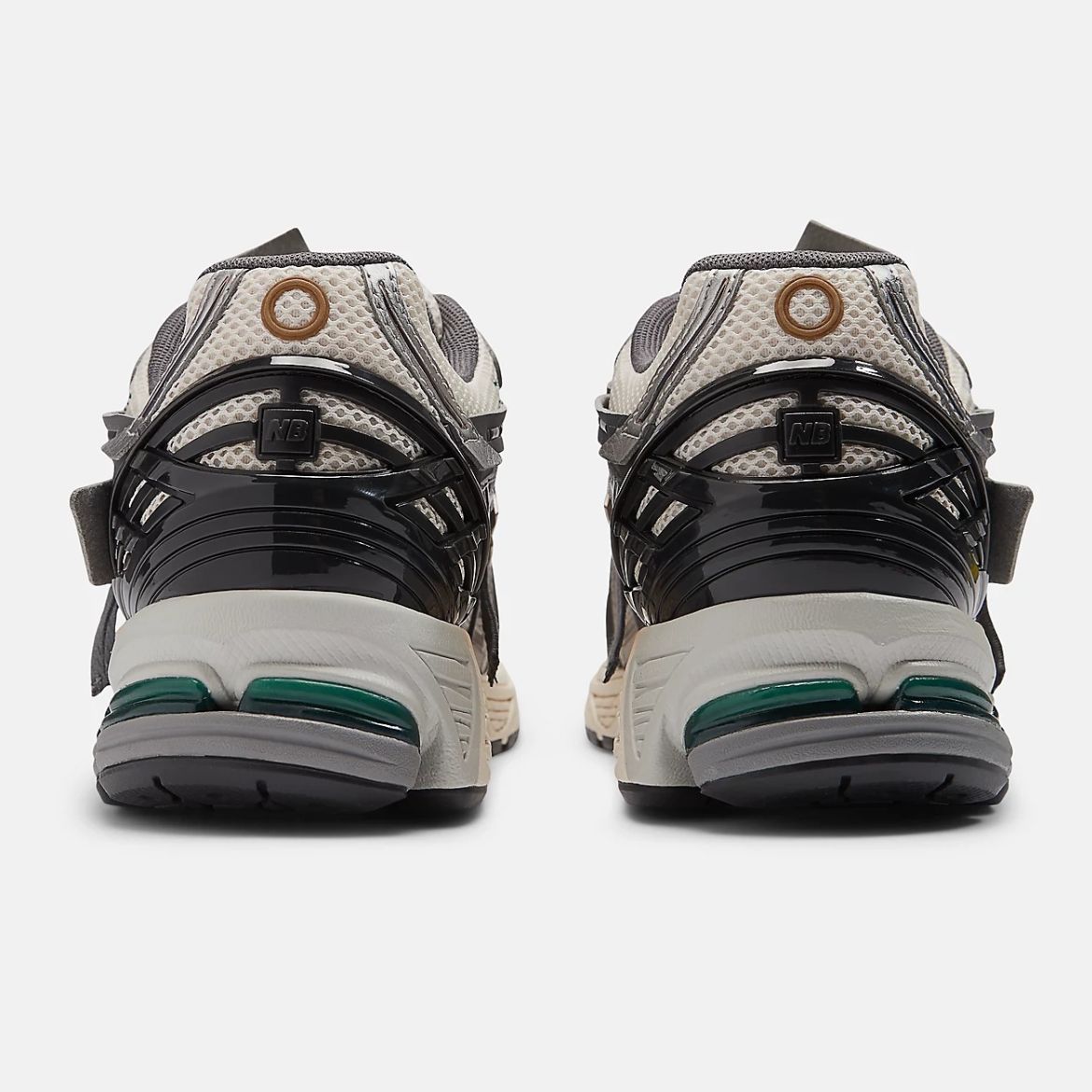 New Balance 1906A Sneaker Silber – Bild 5